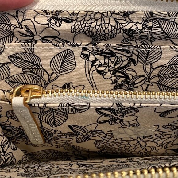 VERA BRADLEY  "Mallory"  White Leather All-In-One RFID Crossbody Bag Or Wristlet - Picture 11 of 14